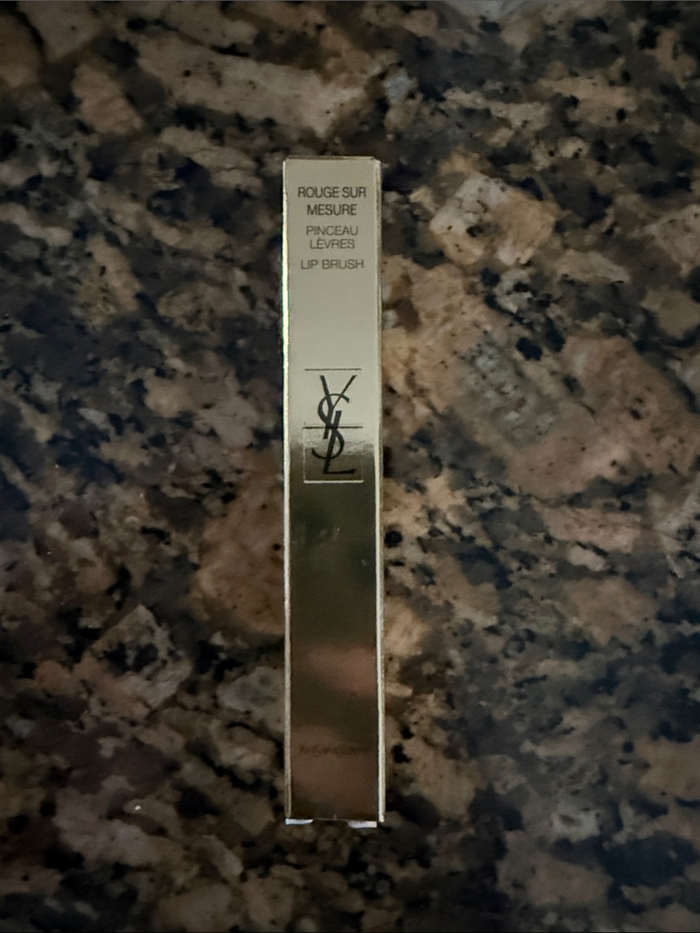 NIB Yves Saint Laurent Retractable Lip Brush
